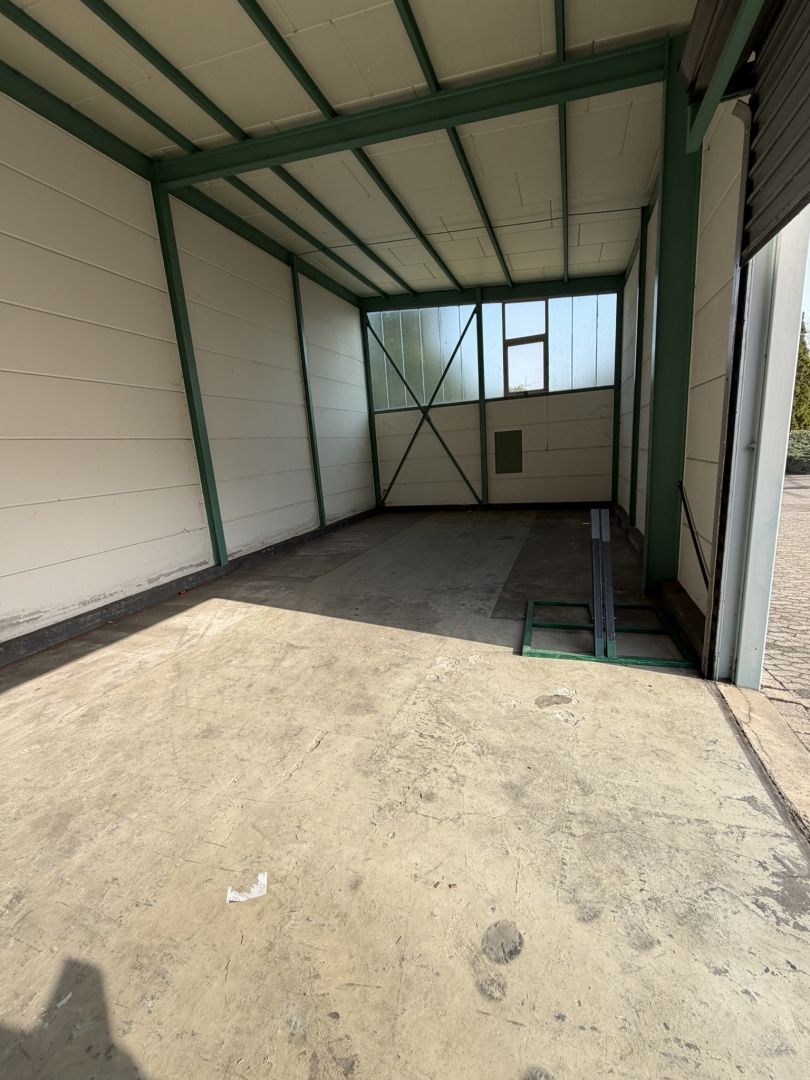 Ansicht 13 von: Top Gewerbestandort: ca. 1.000 m² Halle - Büro – sofort verfügbar in Neuss-Holzheim